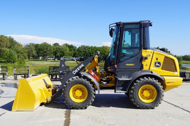 Image of John Deere 244P equipment image 1