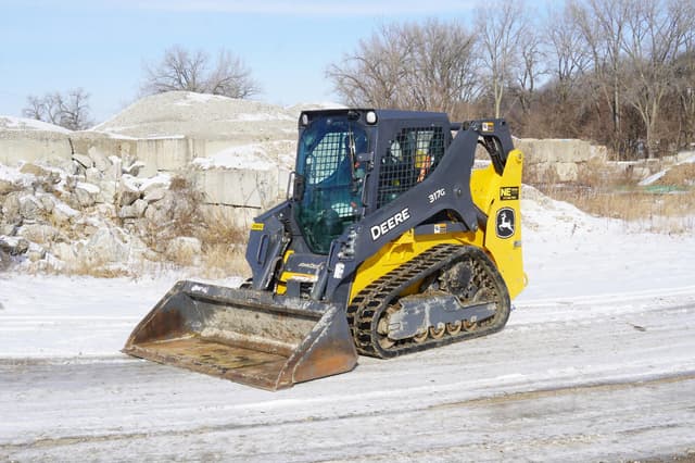 Image of John Deere 317G equipment image 1