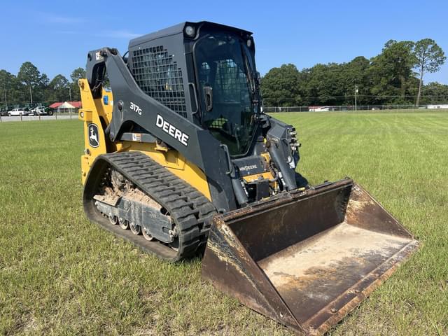 Image of John Deere 317G equipment image 2