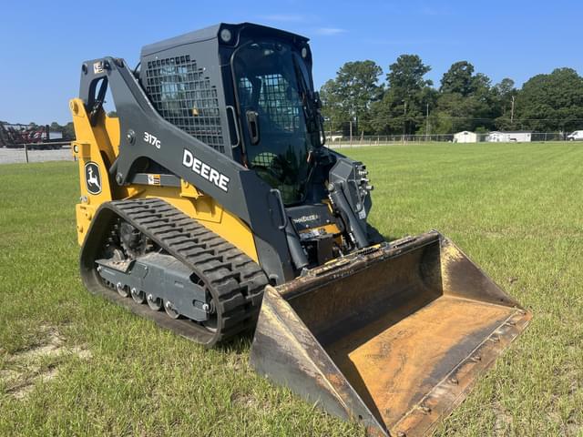 Image of John Deere 317G equipment image 3