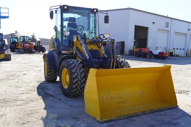 Image of John Deere 324P equipment image 3