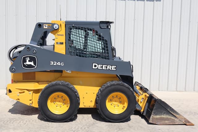 Image of John Deere 324G equipment image 1