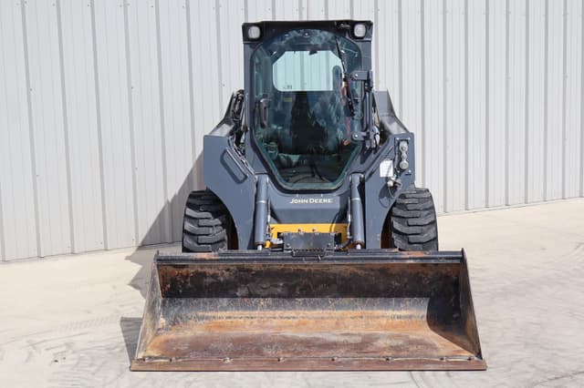 Image of John Deere 324G equipment image 1