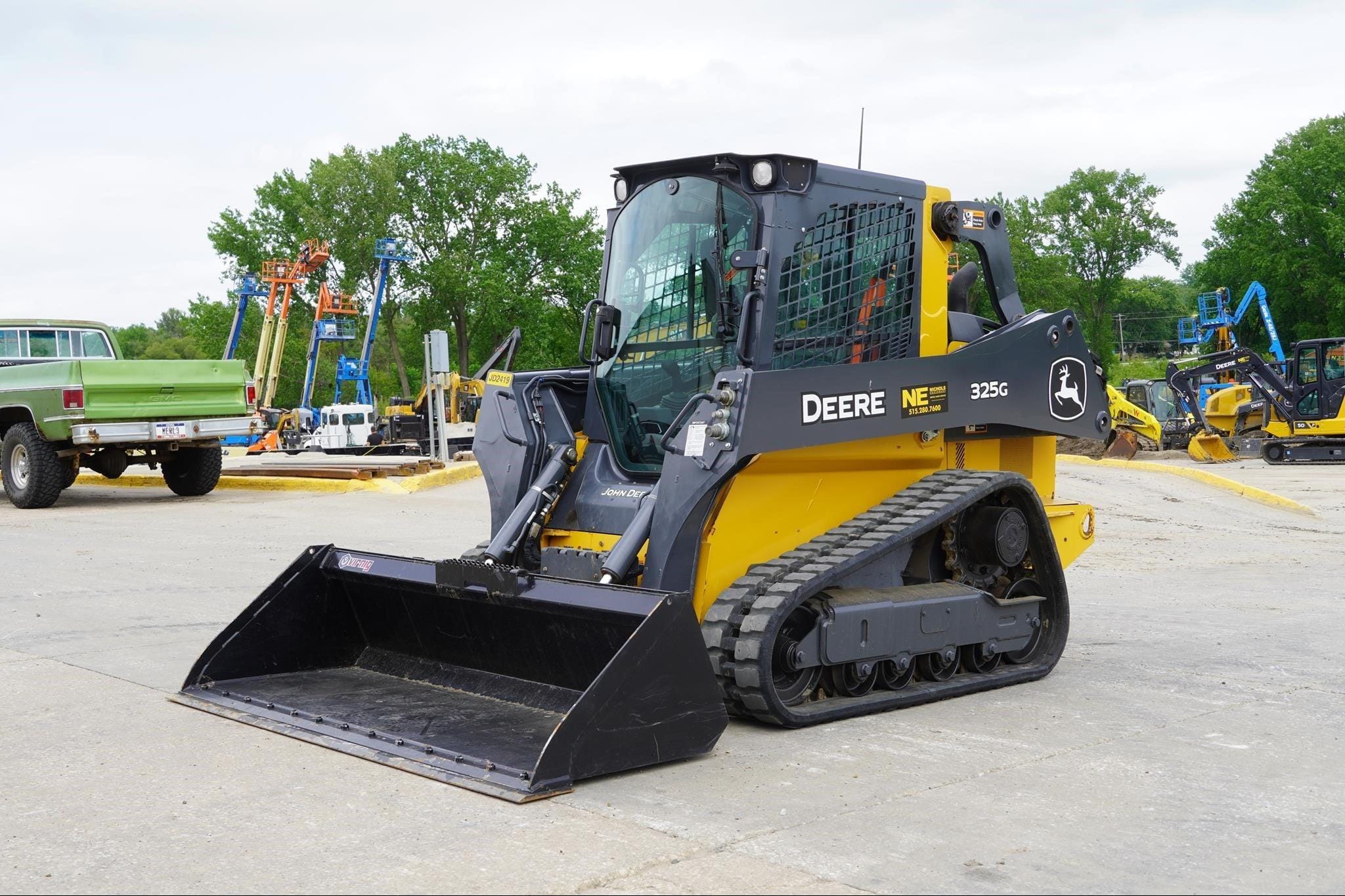 2025 John Deere 325G Equipment Image0