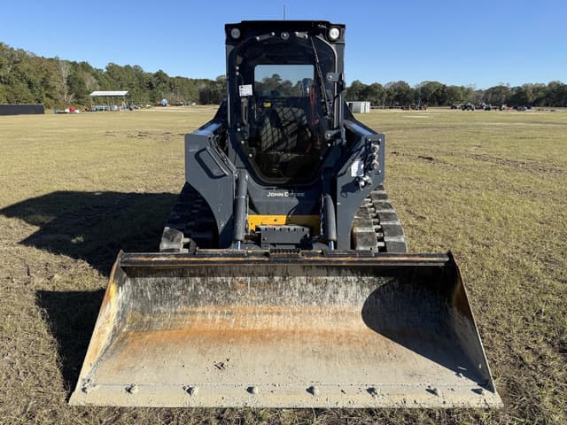 Image of John Deere 325G equipment image 4