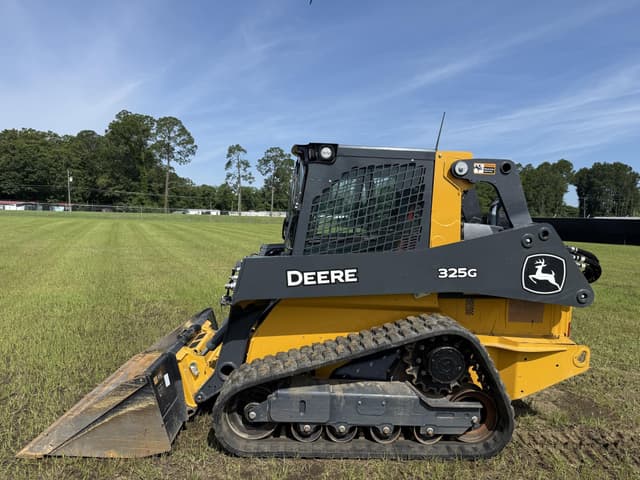 Image of John Deere 325G equipment image 1
