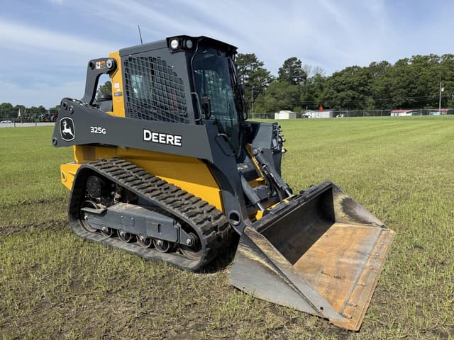 Image of John Deere 325G equipment image 4