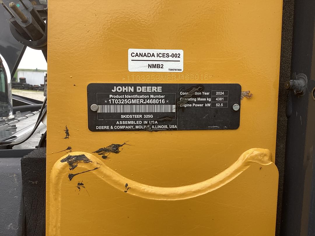 Image of John Deere 325G Image 1