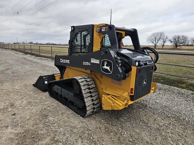 Image of John Deere 325G equipment image 3