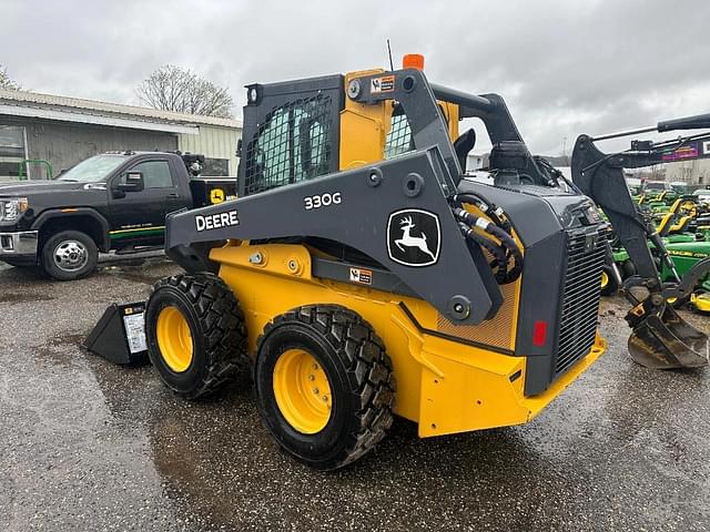 Image of John Deere 330G equipment image 1