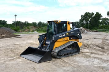 Main image John Deere 331P