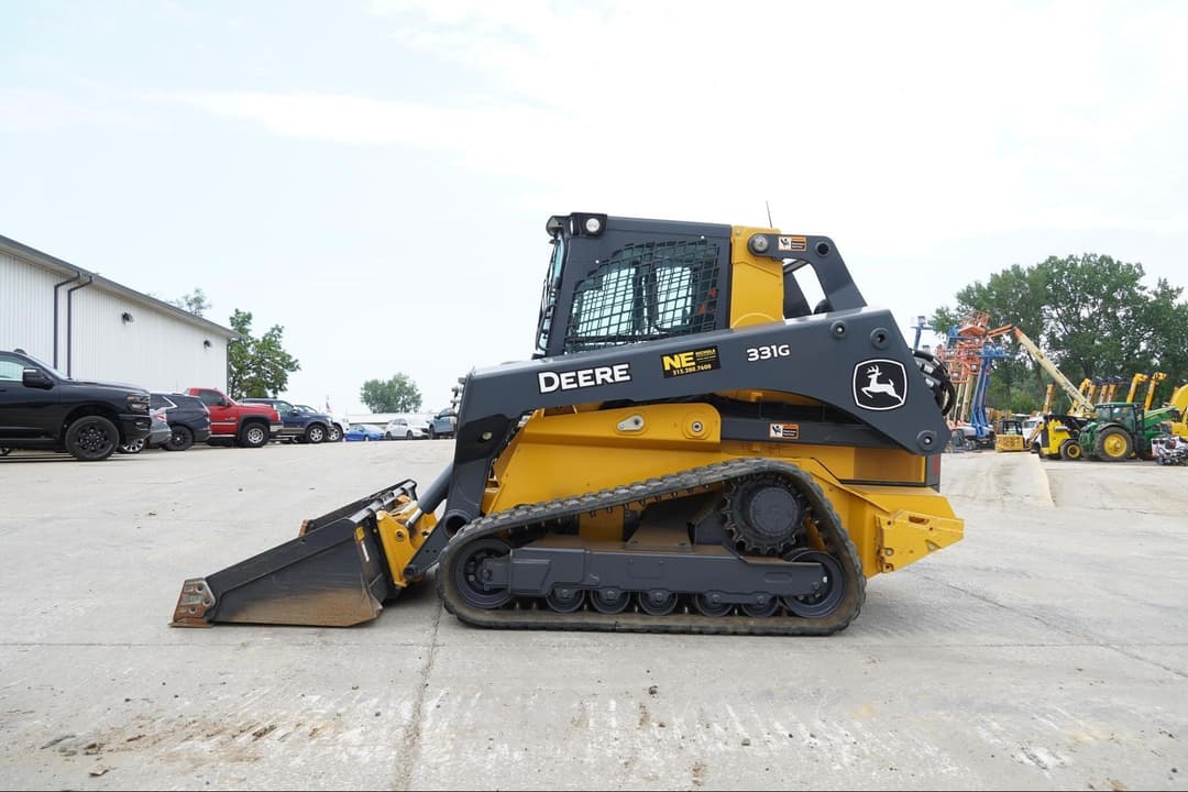 Image of John Deere 331G Primary image