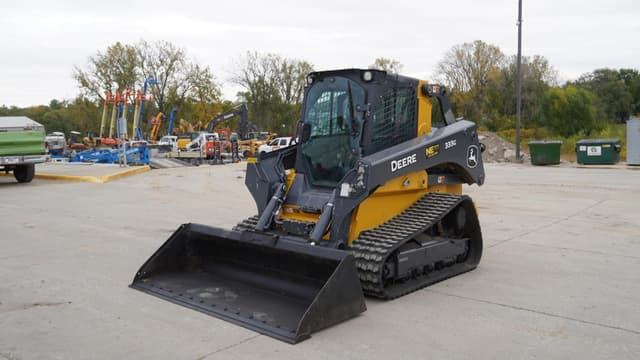 Image of John Deere 333G equipment image 2