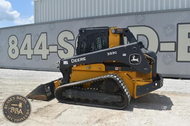 Image of John Deere 333G equipment image 2