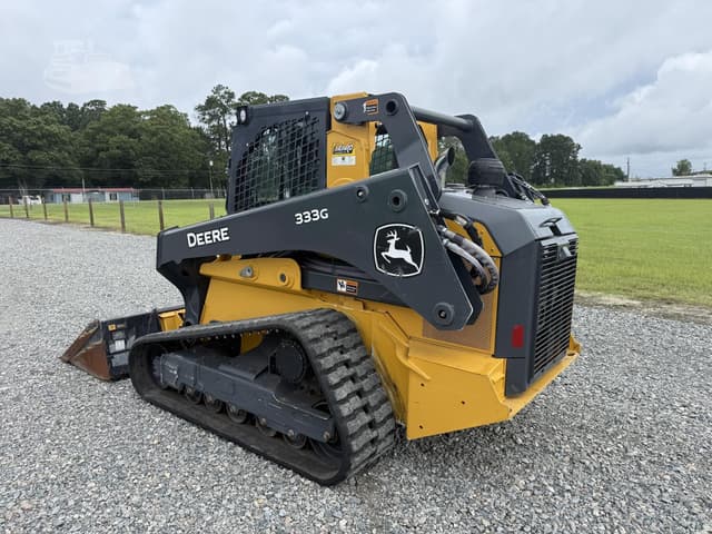 Image of John Deere 333G equipment image 2
