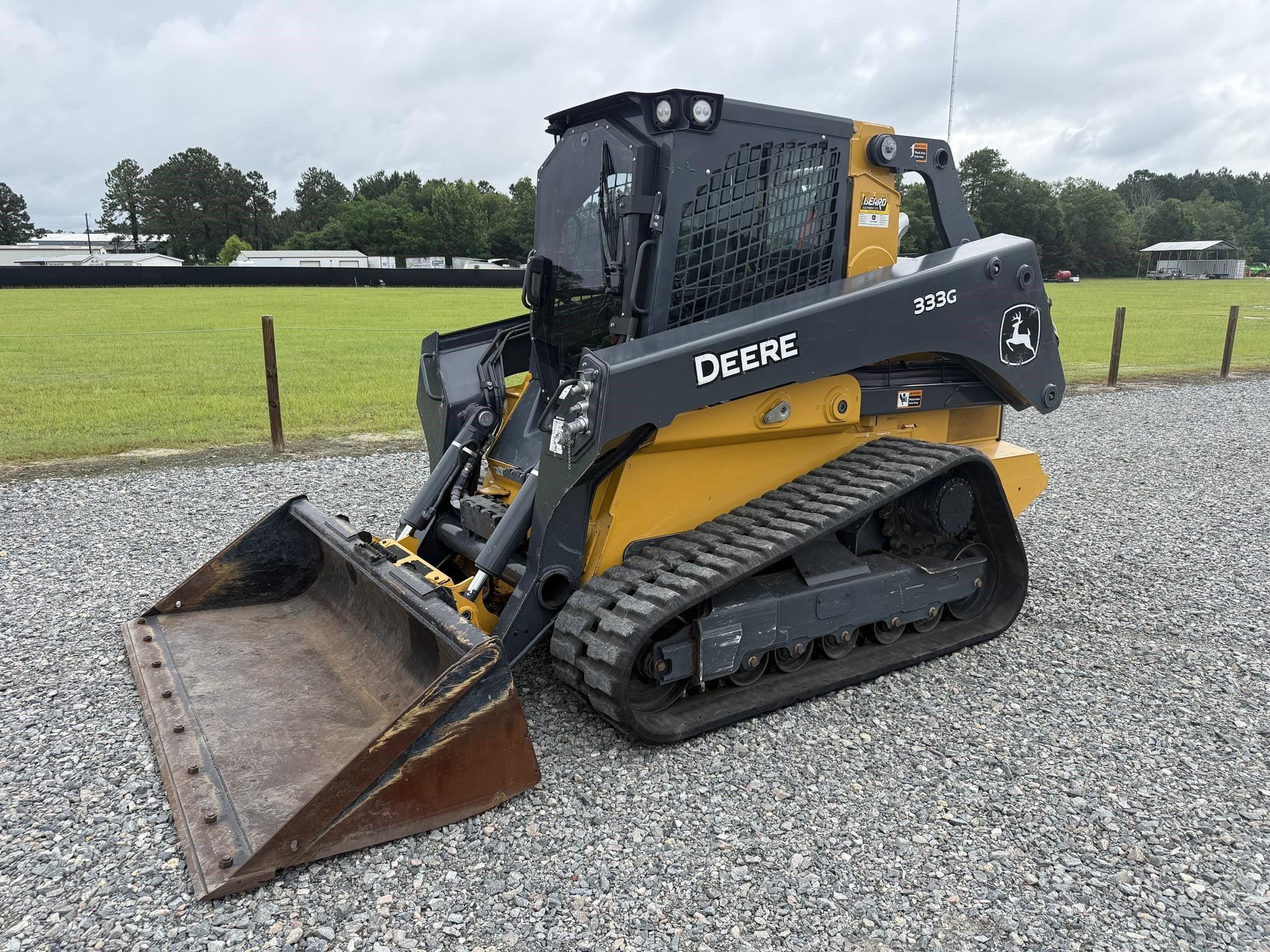 2024 John Deere 333G Equipment Image0