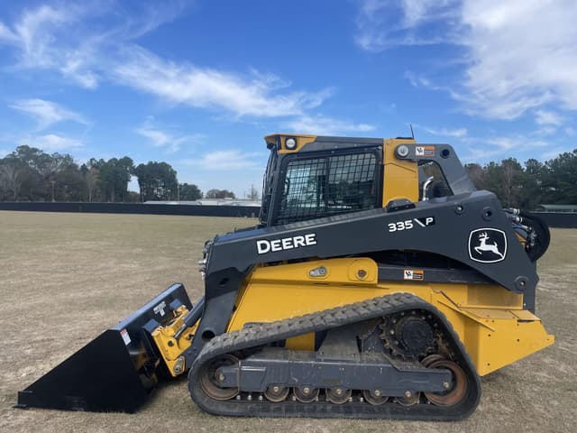 Image of John Deere 335P equipment image 1