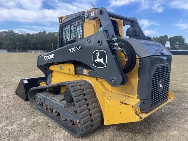 Image of John Deere 335P equipment image 2