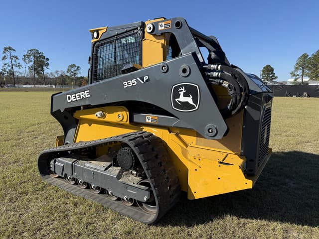 Image of John Deere 335P equipment image 2
