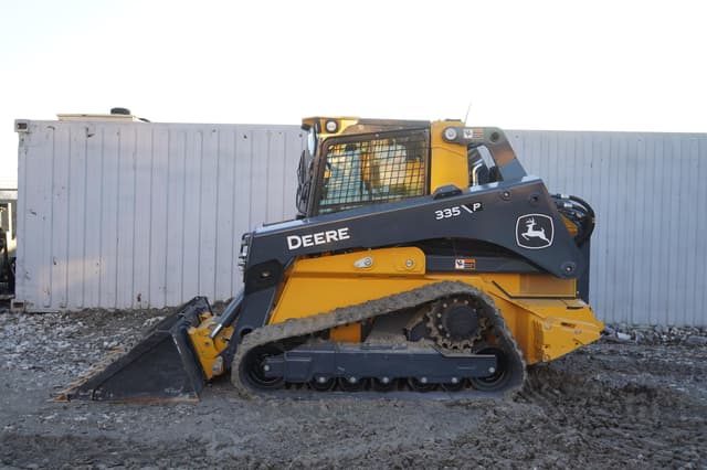 Image of John Deere 335P equipment image 1