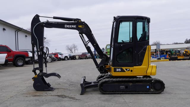 Image of John Deere 35P equipment image 1