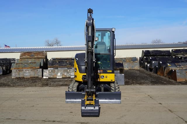 Image of John Deere 35P equipment image 3