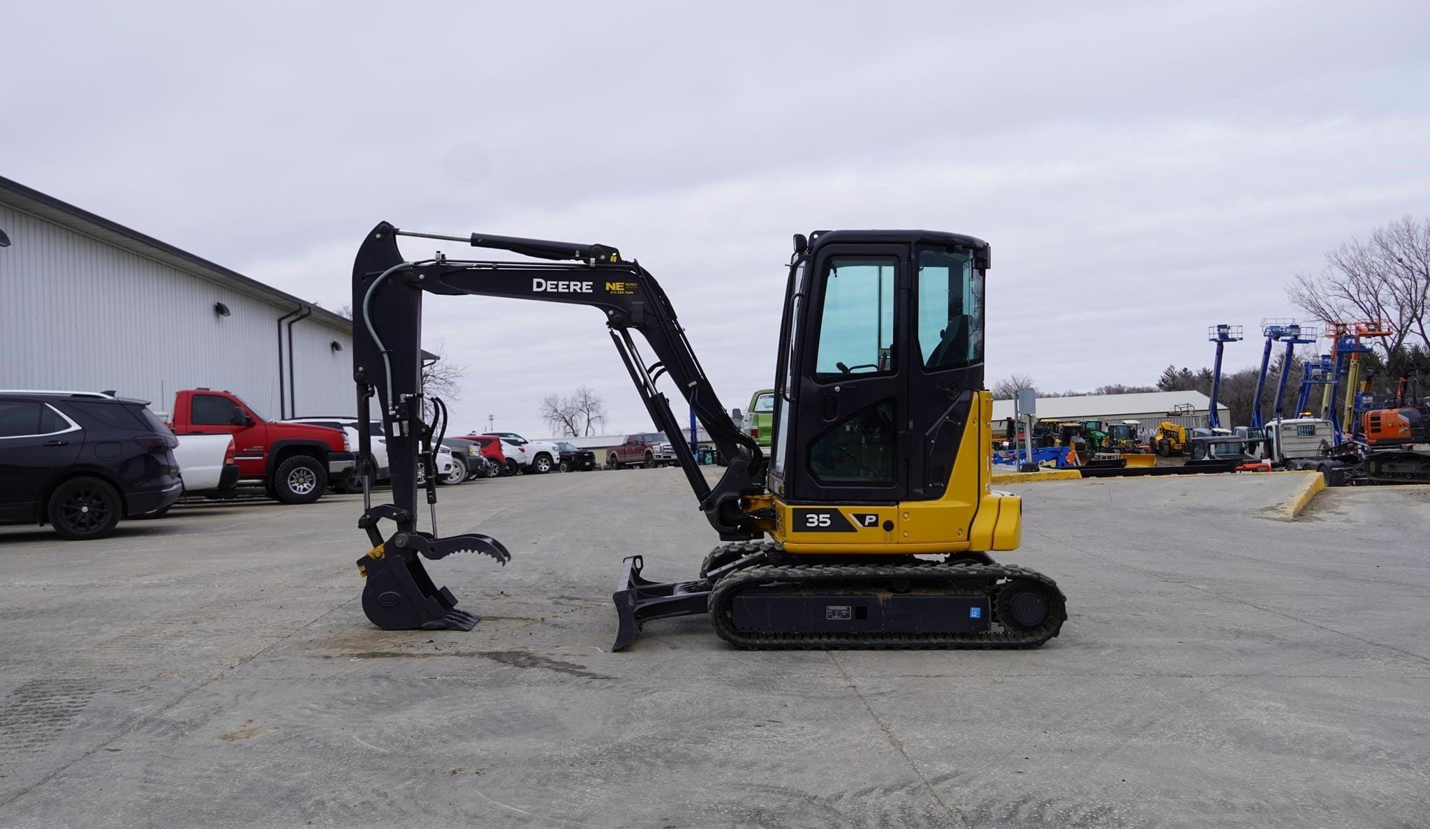 2024 John Deere 35P Equipment Image0