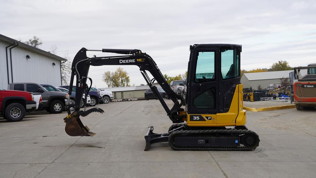 Image of John Deere 35P Primary image