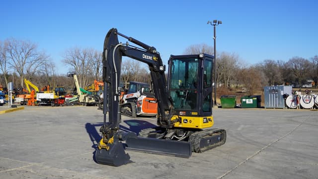 Image of John Deere 35P equipment image 2