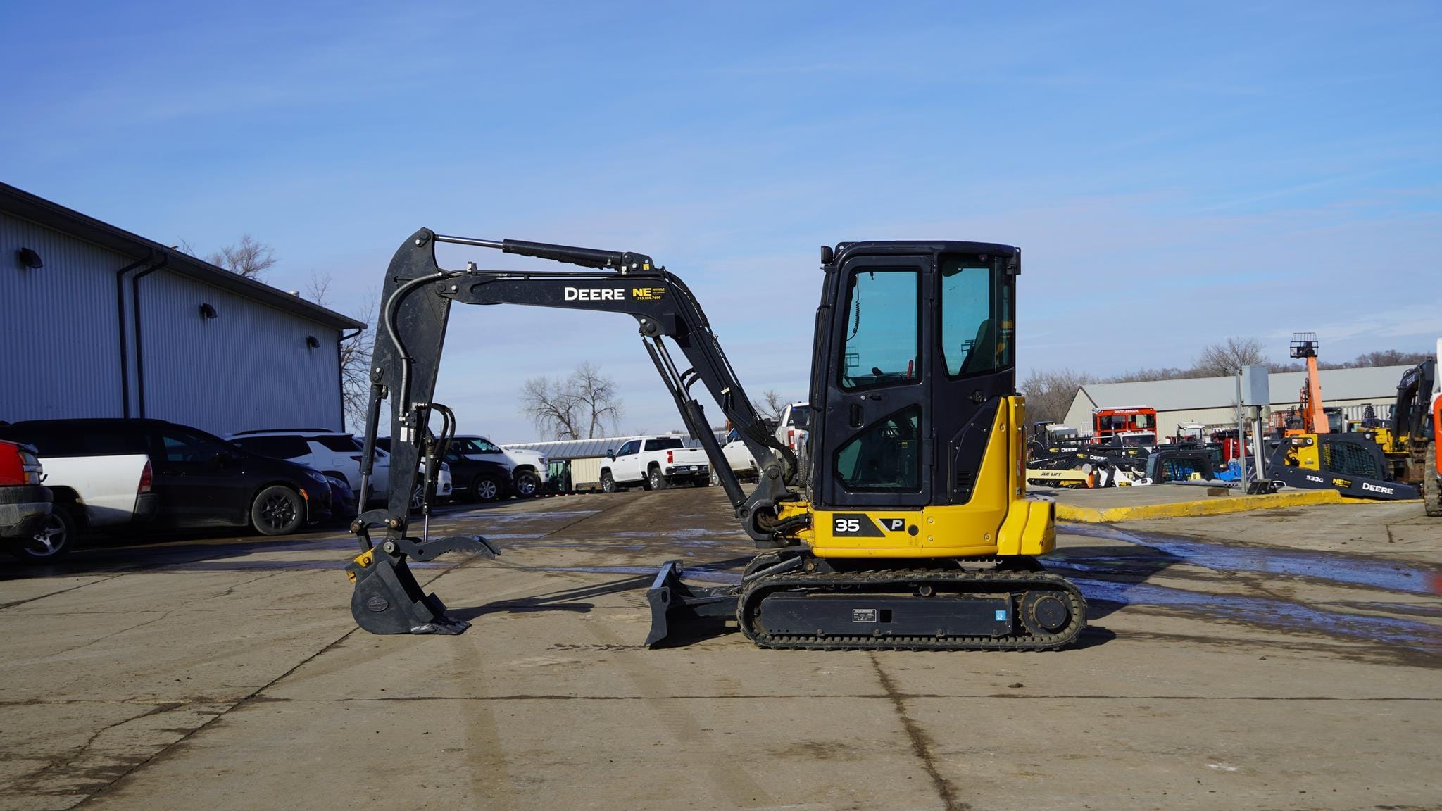 2024 John Deere 35P Equipment Image0