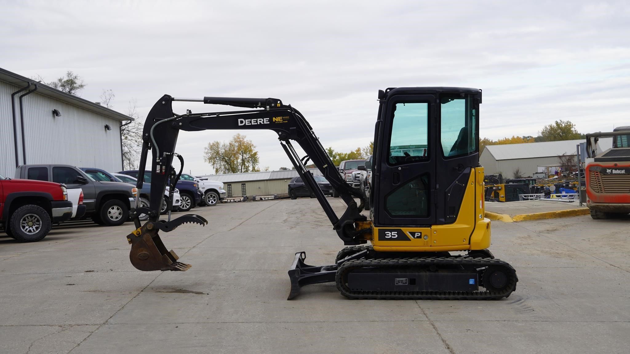 2024 John Deere 35P Equipment Image0