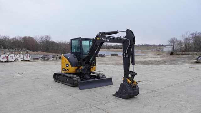 Image of John Deere 50P equipment image 4