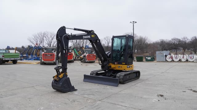 Image of John Deere 50P equipment image 2