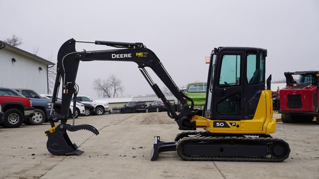Image of John Deere 50P equipment image 1