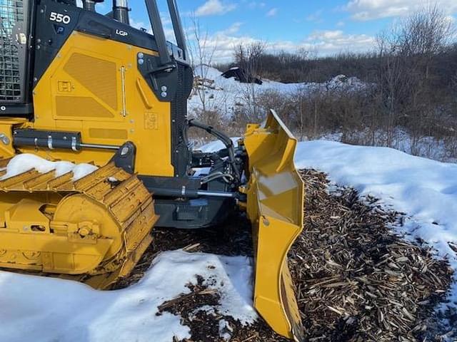 Image of John Deere 550P equipment image 3