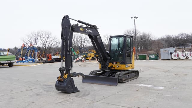 Image of John Deere 60P equipment image 2