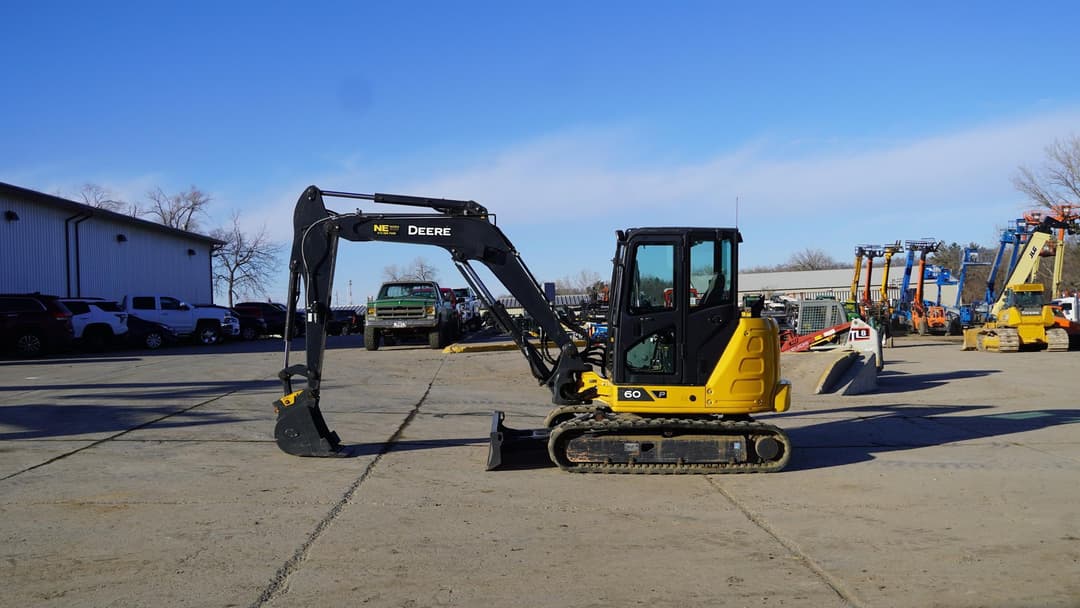 Image of John Deere 60P Primary image