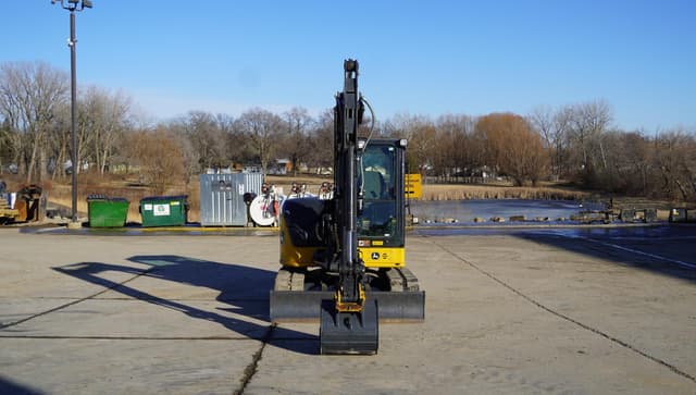 Image of John Deere 60P equipment image 2