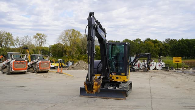 Image of John Deere 60P equipment image 4