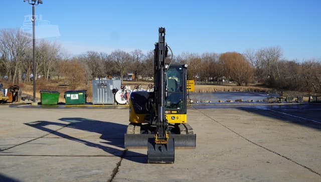 Image of John Deere 60P equipment image 2