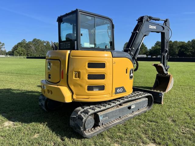 Image of John Deere 60P equipment image 4
