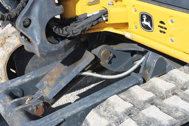 Image of John Deere 60P equipment image 2