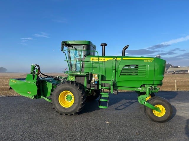 2024 John Deere W200M Equipment Image0
