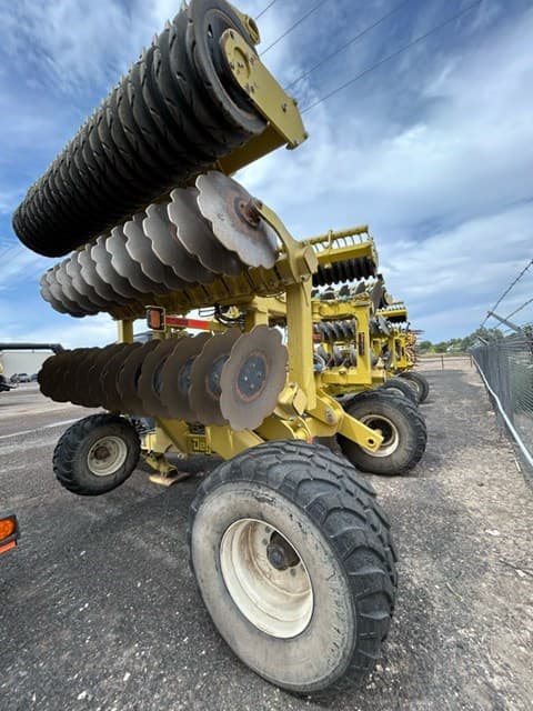 Image of Degelman Undetermined equipment image 4