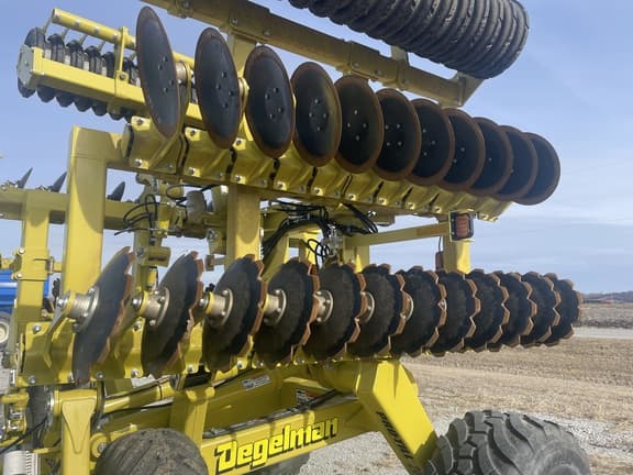 Image of Degelman Pro-Till 20 equipment image 2