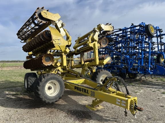 Image of Degelman Pro-Till 30 equipment image 1