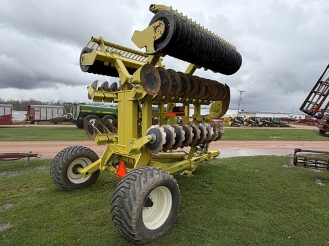 Image of Degelman Pro-Till 17 equipment image 4
