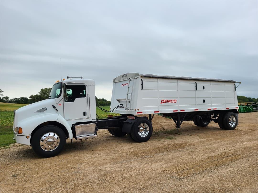 Image of Demco Grain Trailer Primary image