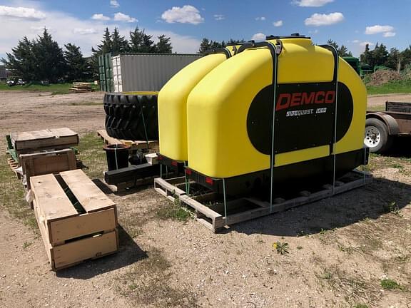 Image of Demco Side Quest equipment image 4