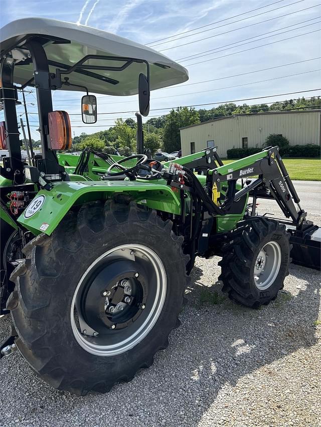 Image of Deutz-Fahr 4065E Keyline equipment image 3